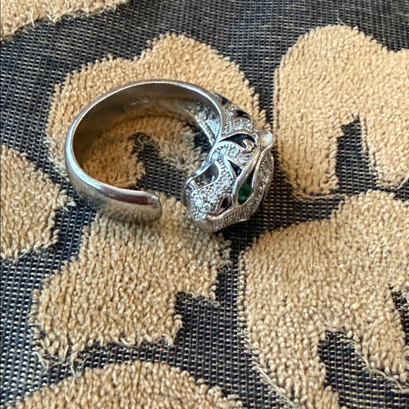 Silver Adjustable Ring with Cougar design - Picture 5 of 8